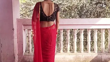 Xvideos En Desi Bhabhi Called Her Friend Outside